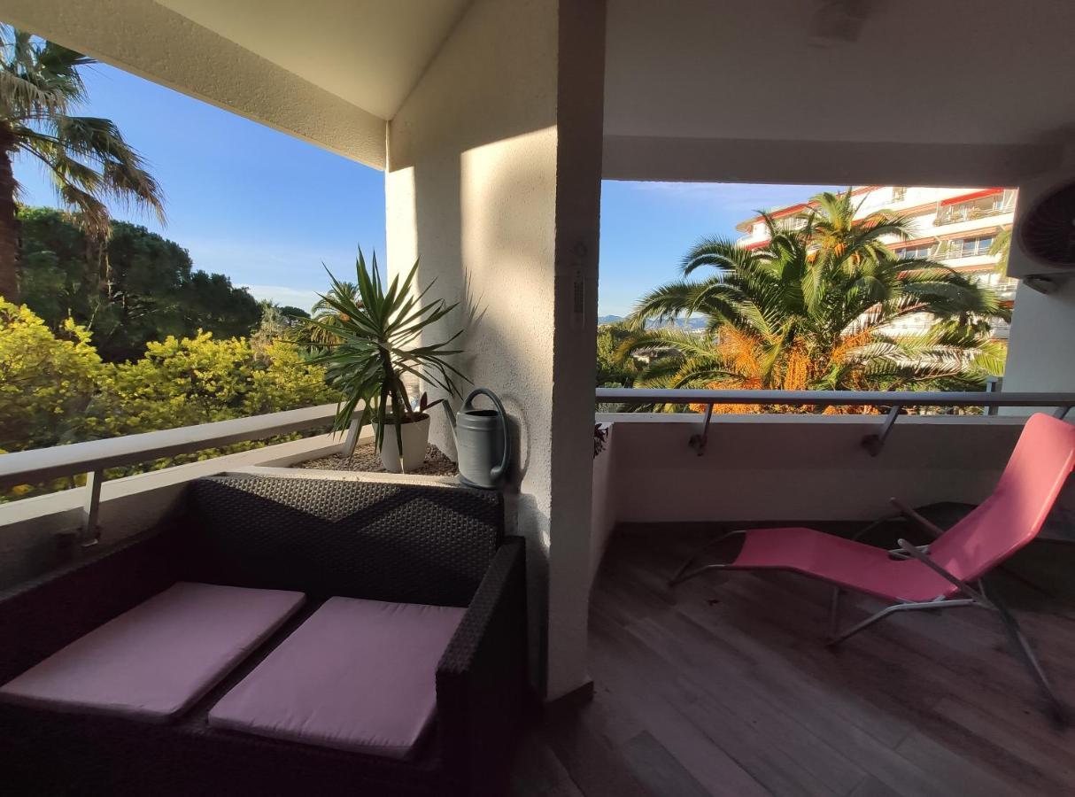 شقة Tres Beau T2 Dans Parc Montfleury ,Proche Centre ,Au Calme 44 Bd Montfleury كان المظهر الخارجي الصورة