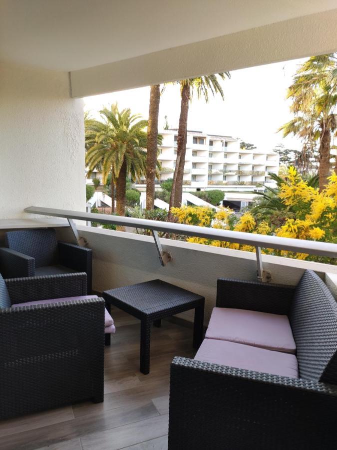 شقة Tres Beau T2 Dans Parc Montfleury ,Proche Centre ,Au Calme 44 Bd Montfleury كان المظهر الخارجي الصورة