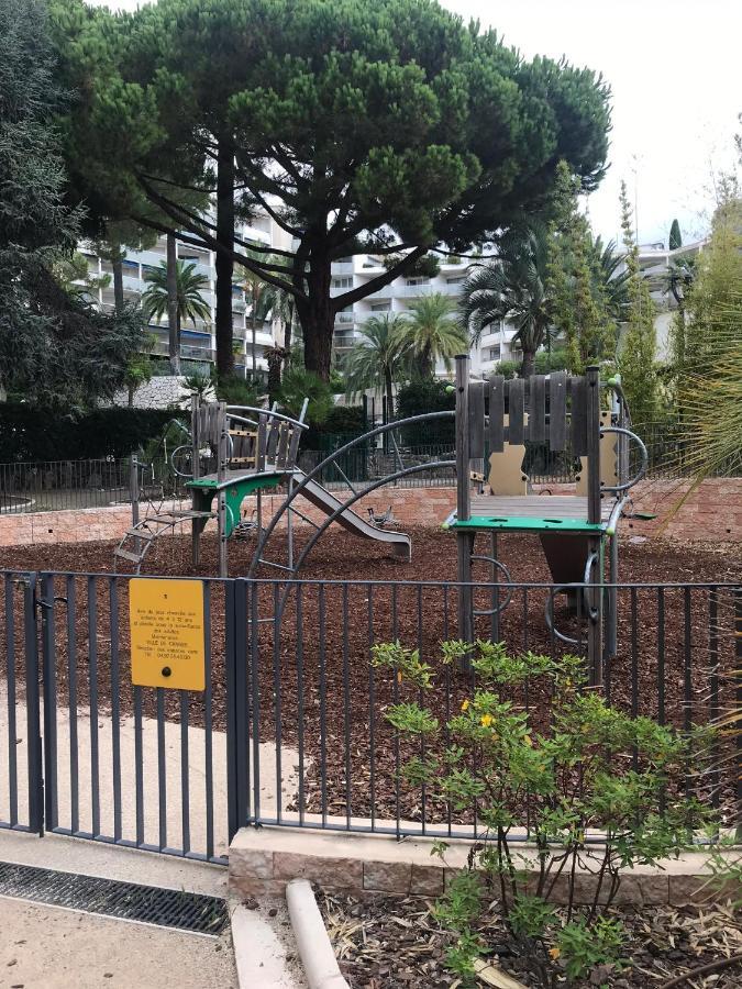 شقة Tres Beau T2 Dans Parc Montfleury ,Proche Centre ,Au Calme 44 Bd Montfleury كان المظهر الخارجي الصورة