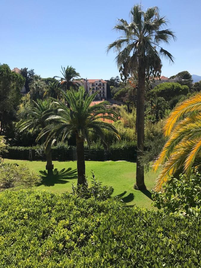 شقة Tres Beau T2 Dans Parc Montfleury ,Proche Centre ,Au Calme 44 Bd Montfleury كان المظهر الخارجي الصورة